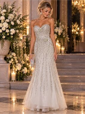 Jovani Size 2 White Silver Crystal Beaded Strapless sweetheart Prom Formal Gown